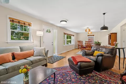 2417 Lyons St, Evanston, IL 60201 photo 6