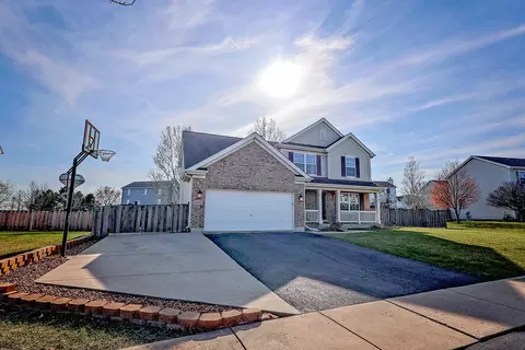 2081 Ingemunson Ln, Yorkville, IL 60560