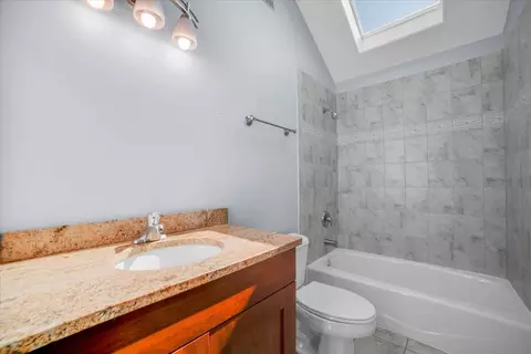 6825 W 64th Pl, Chicago, IL 60638 photo 31