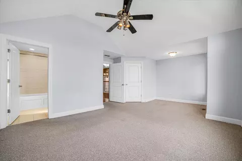 6825 W 64th Pl, Chicago, IL 60638 photo 18
