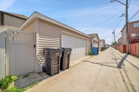 6825 W 64th Pl, Chicago, IL 60638 photo 38