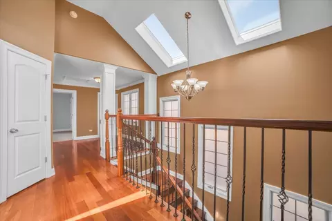 6825 W 64th Pl, Chicago, IL 60638 photo 23