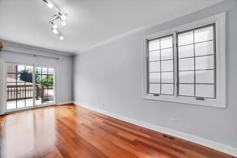 6825 W 64th Pl, Chicago, IL 60638 photo 11