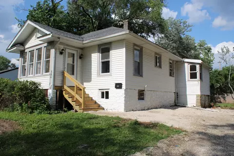 Exterior - 534 Mohawk St, Joliet, IL 60432 photo 2 of 4