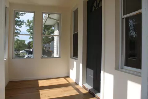Exterior - 534 Mohawk St, Joliet, IL 60432 photo 3 of 4