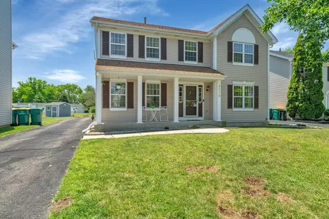 Exterior - 4218 Glenlo Dr, Plainfield, IL 60586 photo 2 of 9