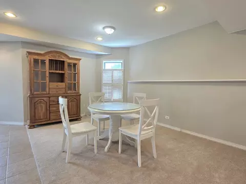 Dining - 3204 Apache Dr, New Lenox, IL 60451 photo 2 of 2