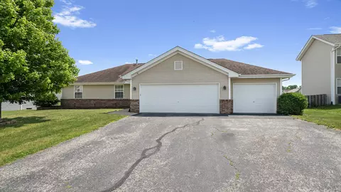 3842 Allenhurst Ln, Rockford, IL 61101