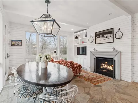 Dining - 305 Maple Row Ave, Northfield, IL 60093 photo 5 of 6