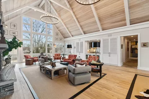 Living - 305 Maple Row Ave, Northfield, IL 60093 photo 2 of 7