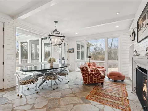 Dining - 305 Maple Row Ave, Northfield, IL 60093 photo 6 of 6