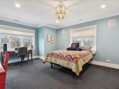 Bedroom - 305 Maple Row Ave, Northfield, IL 60093 photo 6 of 7