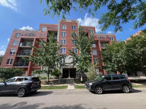 1670 Mill St #208, Des Plaines, IL 60016