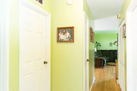 15455 Lawndale Ave, Markham, IL 60428 photo 21