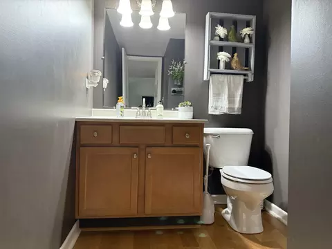 Bath - 6 Kimberly Dr, Spring Valley, IL 61362 photo 1 of 6