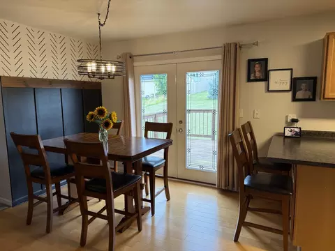 Dining - 6 Kimberly Dr, Spring Valley, IL 61362 photo 3 of 3