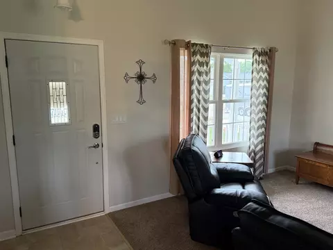 Entry Way - 6 Kimberly Dr, Spring Valley, IL 61362 photo 1 of 2