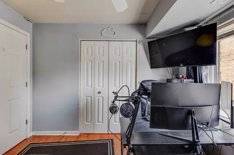 7335 Oakwood Ave #2E, Lyons, IL 60534 photo 17