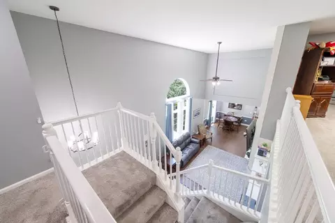 Entry Way - 2001 Jeffrey Ln, Elgin, IL 60123 photo 1 of 1