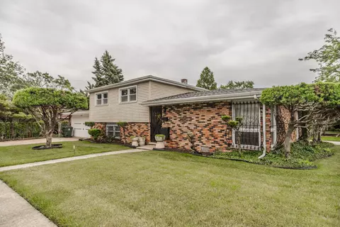 15407 Sunset Dr, Dolton, IL 60419