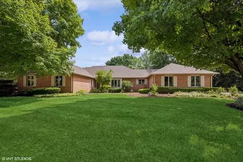 Undisclosed, Hawthorn Woods, IL 60047
