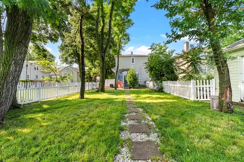 8112 Christie Ave, Lyons, IL 60534 photo 24