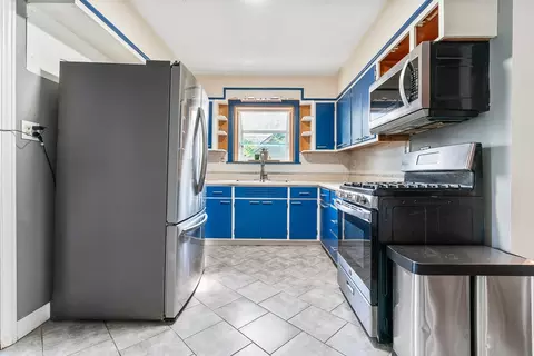 8112 Christie Ave, Lyons, IL 60534 photo 8