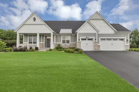 4830 Foley Ln, Saint Charles, IL 60174