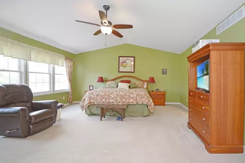 Bedroom - 3115 Sable Oaks Rd, Bloomington, IL 61704 photo 1 of 11