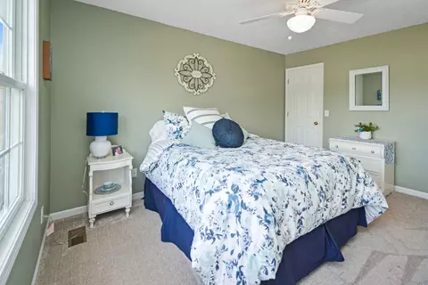 Bedroom - 3115 Sable Oaks Rd, Bloomington, IL 61704 photo 9 of 11