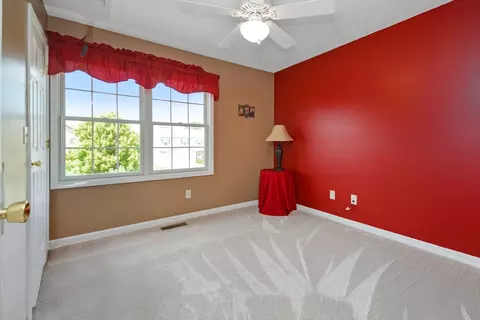 Bedroom - 3115 Sable Oaks Rd, Bloomington, IL 61704 photo 10 of 11