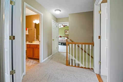 Entry Way - 3115 Sable Oaks Rd, Bloomington, IL 61704 photo 5 of 5