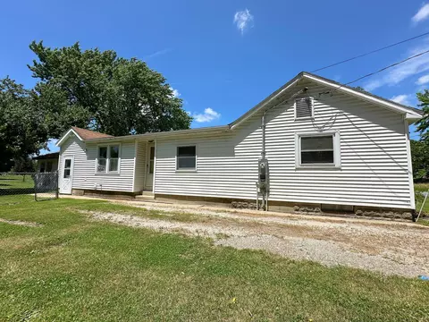 1806 S Harrison St, Streator, IL 61364