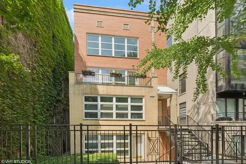 1438 N Mohawk St #A, Chicago, IL 60610