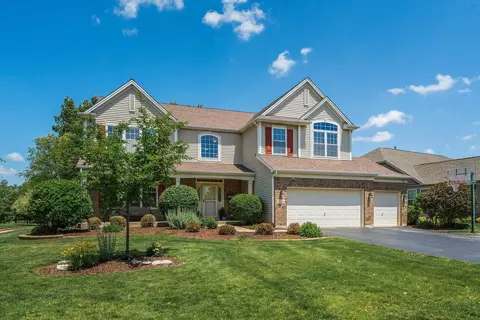 2736 Moutray Ln, North Aurora, IL 60542