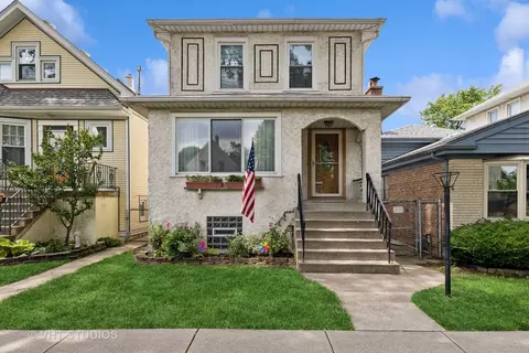 1165 S Lombard Ave, Oak Park, IL 60304