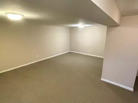 1203 Buffalo St, Peru, IL 61354 photo 8