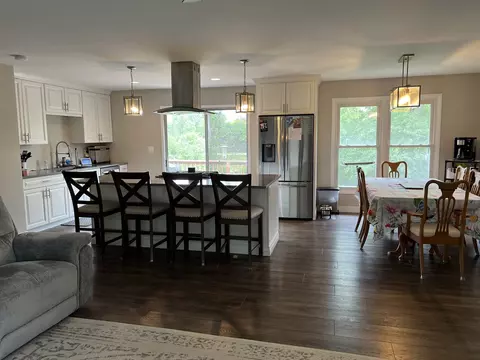 Kitchen - 446 Alcester Ct, Bolingbrook, IL 60440 photo 4 of 4