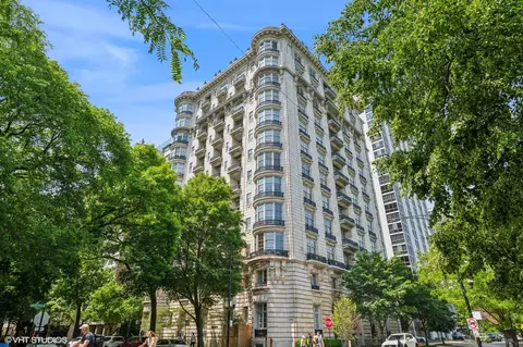 1550 N State Pkwy #801, Chicago, IL 60610