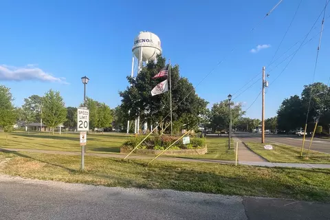 Exterior - 522 N 3rd Ave, Chenoa, IL 61726 photo 14 of 22