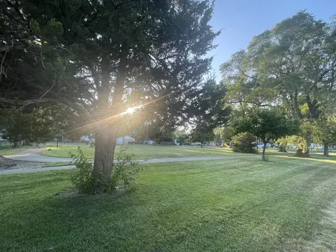 Exterior - 522 N 3rd Ave, Chenoa, IL 61726 photo 12 of 22