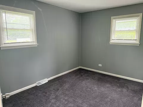 Bedroom - 2352 W 157th Pl, Markham, IL 60426 photo 3 of 5