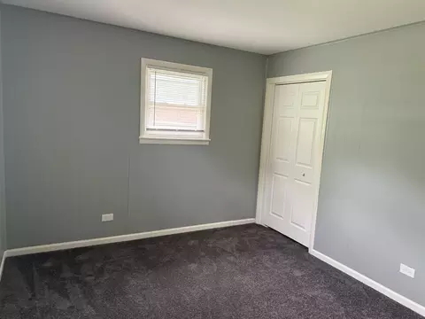 Bedroom - 2352 W 157th Pl, Markham, IL 60426 photo 4 of 5