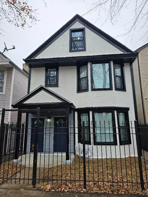 8809 S Lowe Ave, Chicago, IL 60620
