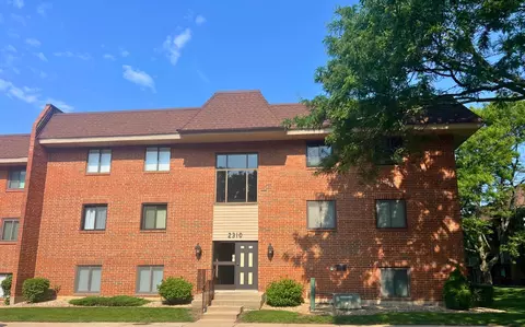 2310 Woodbridge Way #1B, Lombard, IL 60148