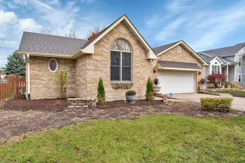Exterior - 5209 Meadowbrook St, Plainfield, IL 60586 photo 3 of 14