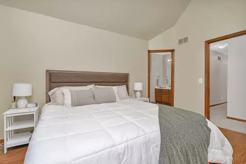 Bedroom - 5209 Meadowbrook St, Plainfield, IL 60586 photo 2 of 5
