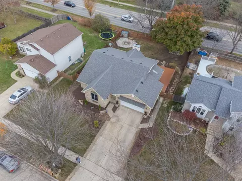 View/Area - 5209 Meadowbrook St, Plainfield, IL 60586 photo 2 of 5