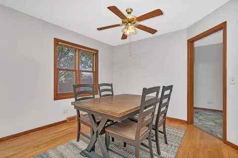 Dining - 5209 Meadowbrook St, Plainfield, IL 60586 photo 2 of 2