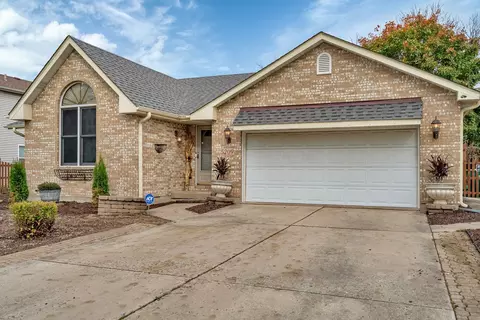 5209 Meadowbrook St, Plainfield, IL 60586
